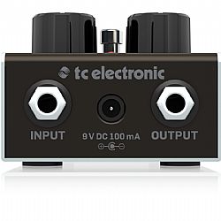 TC ELECTRONIC FANGS METAL DISTORTION