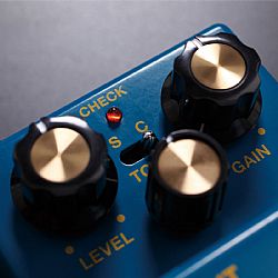 BOSS BD-2W BLUES OVERDRIVE