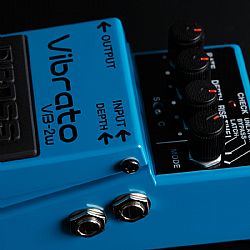 BOSS VB-2W WAZA CRAFT VIBRATO PEDAL